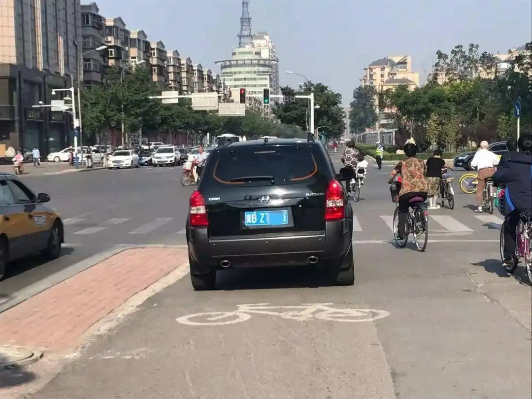 盘点开车上路易违章的7个行为,你中了几个?