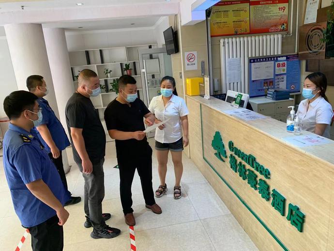 三河迎宾北路街道针对疫情严峻形势,狠抓各项防控措施落实